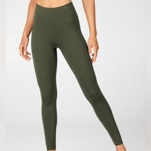 Fabletics Ranger Green Seamless Mid-Rise Leggings Size XL - Picture 1 of 9